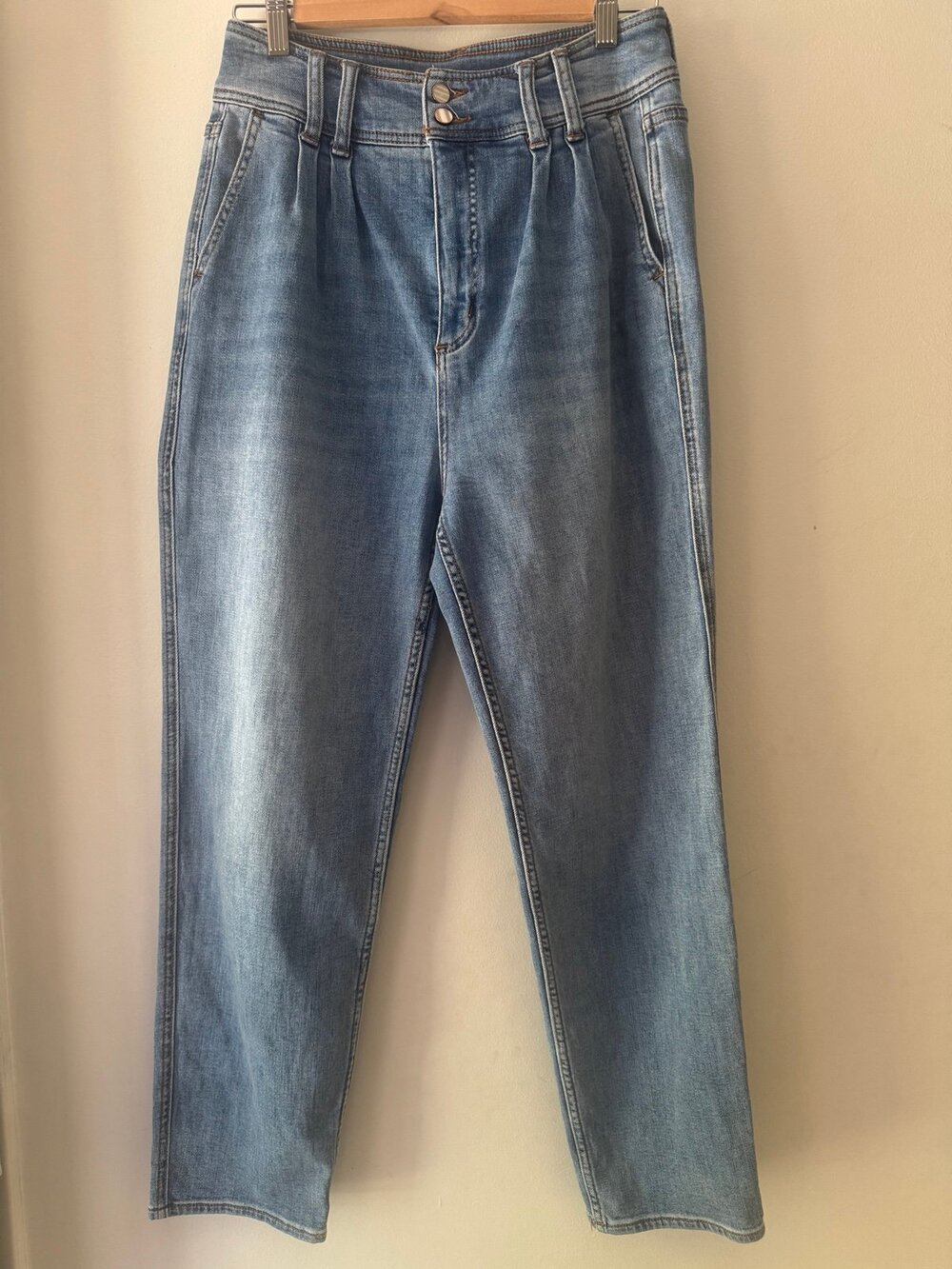 Pilcro Ultra High-Rise Pleated Trouser Jeans - Size 28